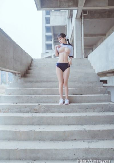 《黑帮大佬和我的365天》_BD英语BD在线观看