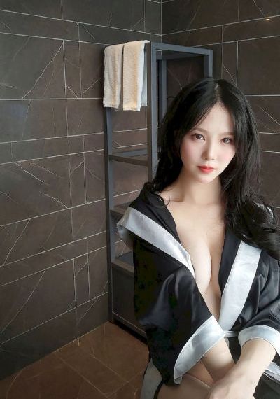 韩国电影女大学生的沙龙室_1080BD在线观看