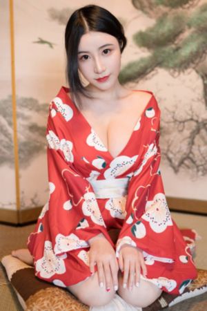 茧镇奇缘 电视剧_BD英语高清视频播放