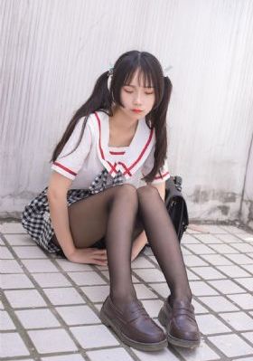 皇帝陛下的天价宝贝_免费手机在线看观看